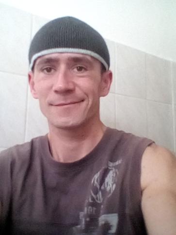 Szabi, 39 éves kismarosi társkereső férfi profil fotója