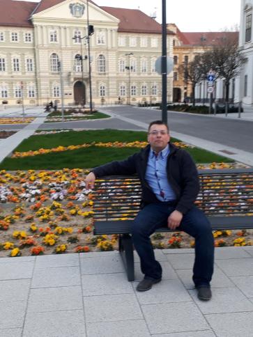 Imi, 44 éves szeghalmi társkereső férfi profil fotója