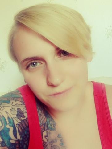 Noémi, 34 éves vecsési társkereső nő profil fotója Noémi, 34 éves vecsési társkereső nő profil fotója