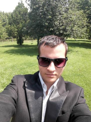 András, 26 éves sármelléki társkereső férfi profil fotója
