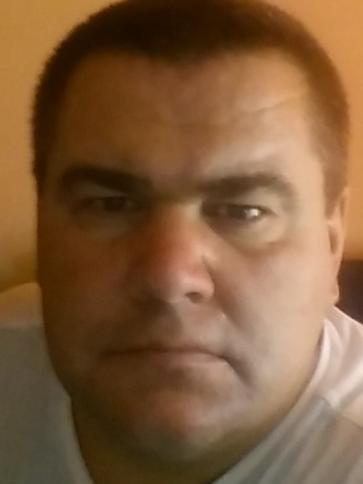 Zoltán, 50 éves dömsödi társkereső férfi profil fotója Zoltán, 50 éves dömsödi társkereső férfi profil fotója