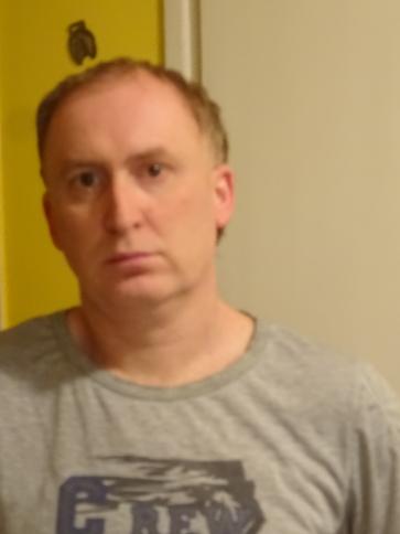 Zsolt, 51 éves sümegi társkereső férfi profil fotója Zsolt, 51 éves sümegi társkereső férfi profil fotója