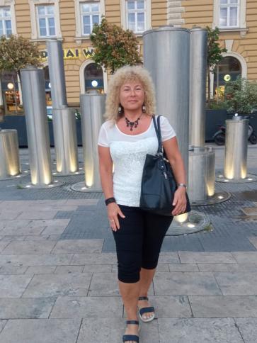 Ildikó, 57 éves Budapest X. kerületi társkereső nő profil fotója