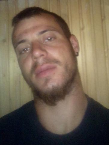 János, 29 éves garai társkereső férfi profil fotója