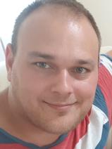 Sziasztok! Tibor vagyok. Komoly áporkai párkereső nők jelentkezését várom.