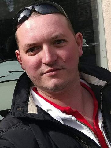 Pali, 40 éves ikladi társkereső férfi profil fotója