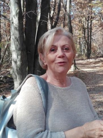 Ágnes, 73 éves ceglédi társkereső nő profil fotója