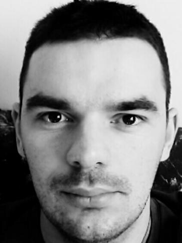 Zoli, 36 éves bonyhádi társkereső férfi profil fotója