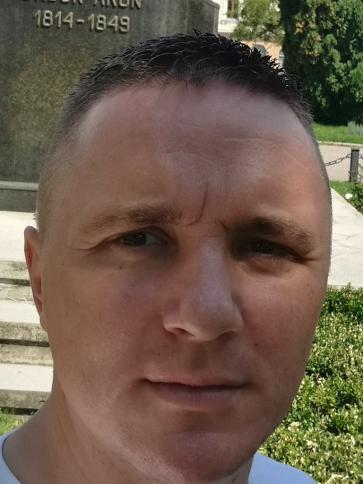 Gábor, 38 éves tótkomlósi társkereső férfi profil fotója