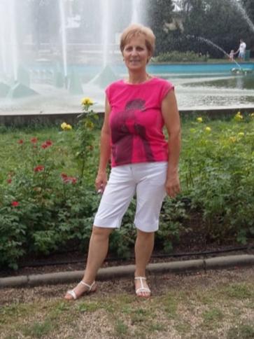Anna, 63 éves romhányi társkereső nő profil fotója