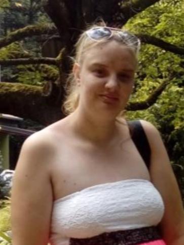Melinda, 37 éves martonvásári társkereső nő profil fotója