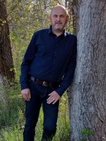 László, 59 éves győri társkereső férfi profil fotója