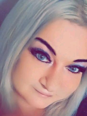 Melinda, 50 éves tiszakécskei társkereső nő profil fotója