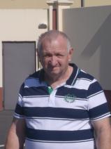 Sziasztok! Béla vagyok. Online zsombói randizni vágyó nők kattinsatok a kedvenc gombra.