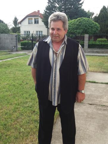 György, 66 éves Budapest XVIII. kerületi társkereső férfi profil fotója György, 66 éves Budapest XVIII. kerületi társkereső férfi profil fotója