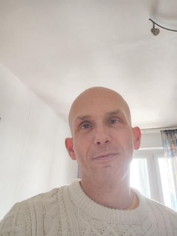 Zoli, 48 éves Budapest III. kerületi társkereső férfi profil fotója