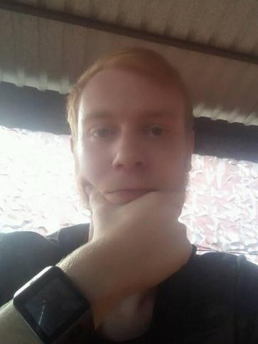 Tibor, 26 éves kamuti társkereső férfi profil fotója