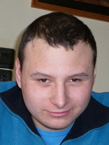 László, 34 éves kerekegyházai társkereső férfi profil fotója