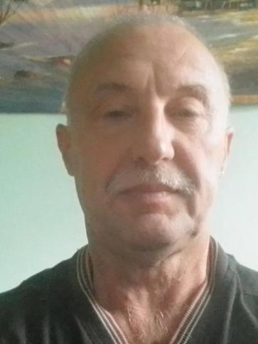 Laci, 56 éves miskolci társkereső férfi profil fotója