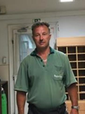 Laci, 56 éves miskolci társkereső férfi profil fotója