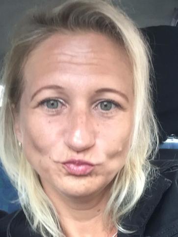 Eszter, 46 éves magyarlaki társkereső nő profil fotója