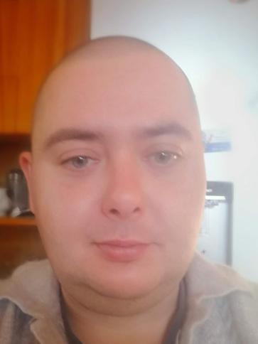 Gábor, 41 éves felsőszentiváni társkereső férfi profil fotója