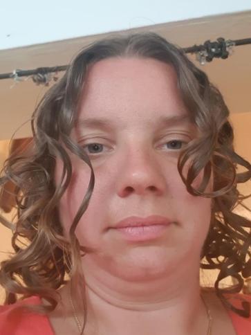 Ilona, 40 éves kiskunlacházai társkereső nő profil fotója
