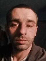 Sziasztok! Károly vagyok. Online dobozi randizni vágyó nők kattinsatok a kedvenc gombra.