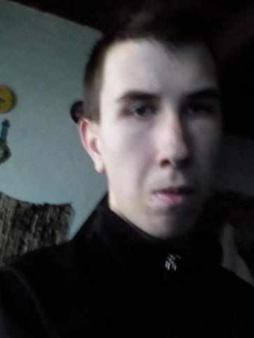 Krisztián, 26 éves uszódi társkereső férfi profil fotója