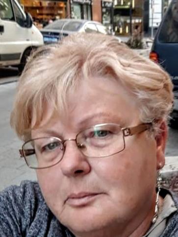 Éva, 71 éves bánki társkereső nő profil fotója Éva, 71 éves bánki társkereső nő profil fotója