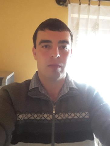 Zoltán, 31 éves izsáki társkereső férfi profil fotója