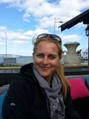 Csilla, 45 éves délegyházai társkereső nő profil fotója