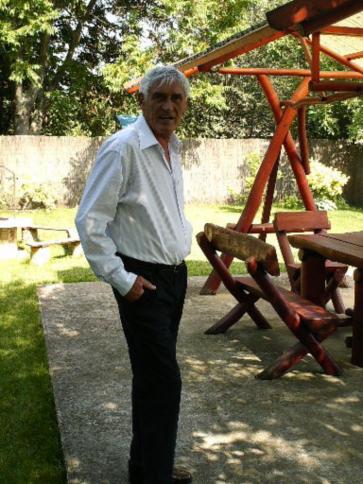 István, 60 éves berettyóújfalui társkereső férfi profil fotója István, 60 éves berettyóújfalui társkereső férfi profil fotója