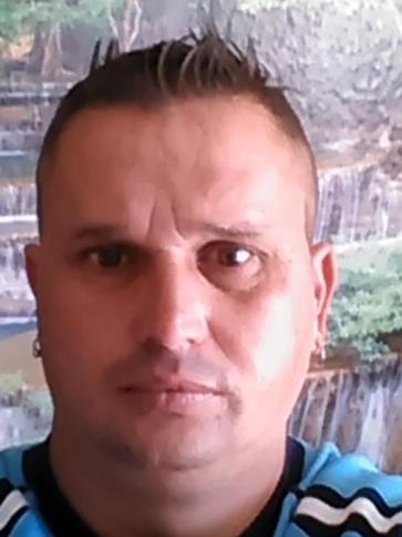 László, 44 éves izsófalvai társkereső férfi profil fotója