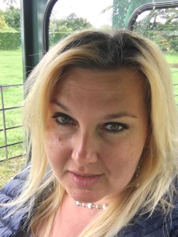 Bernadett, 45 éves Budapest XXI. kerületi társkereső nő profil fotója