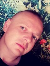 Sziasztok! István vagyok. Fiatal nagykállói párkereső lányokkal chatelnék.