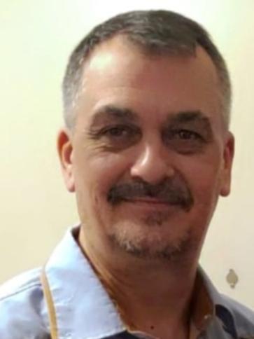 Gábor, 57 éves ausztriai társkereső férfi profil fotója Gábor, 57 éves ausztriai társkereső férfi profil fotója