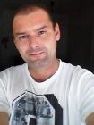 Fekete 13. párkereső fotója