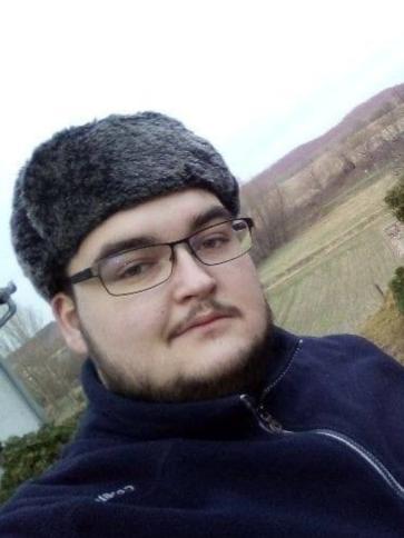 Bálint, 25 éves ravazdi társkereső férfi profil fotója