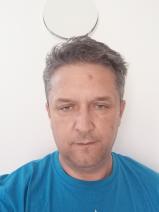 Sziasztok! Attila vagyok. Komoly szendrői párkereső nők jelentkezését várom.