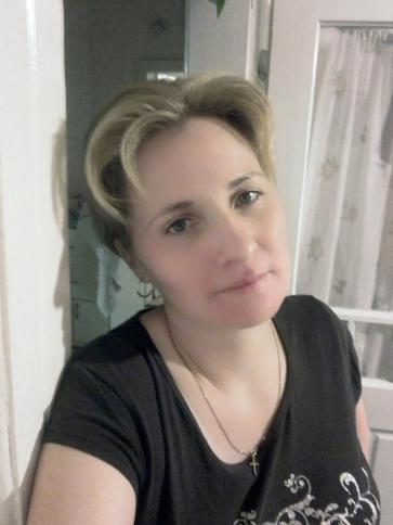 Katalin, 42 éves mohácsi társkereső nő profil fotója