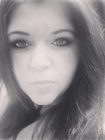 Erika, 36 éves komáromi társkereső nő profil fotója