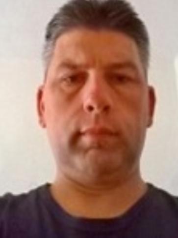 Tibor, 48 éves tóalmási társkereső férfi profil fotója