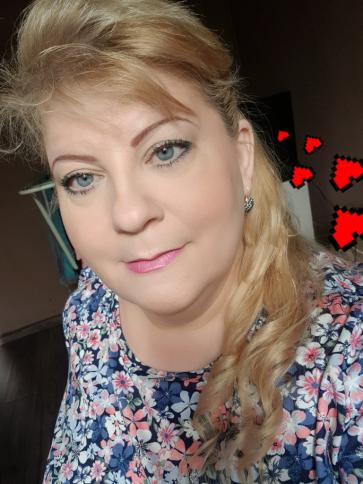 Henriett, 51 éves miskolci társkereső nő profil fotója