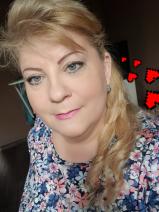 Henriett társkereső fotója