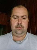 Sziasztok! Tibor vagyok. Komoly jáki párkereső nők jelentkezését várom.