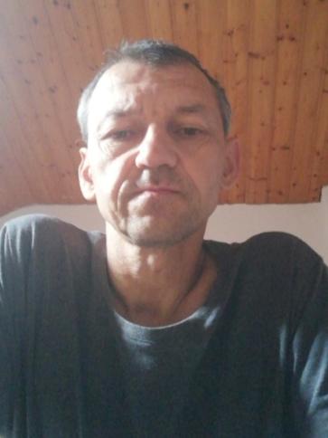János, 55 éves dunaszentbenedeki társkereső férfi profil fotója