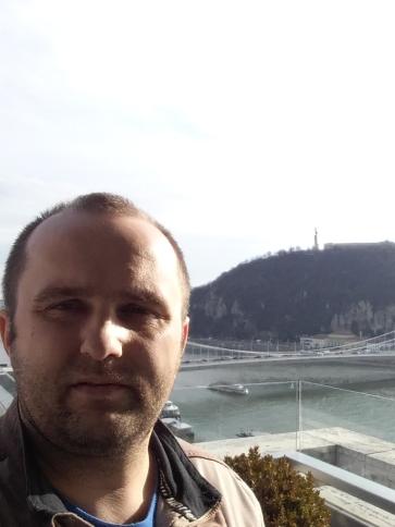 Roland, 46 éves bocskai társkereső férfi profil fotója