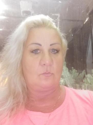 Andrea, 55 éves dunavarsányi társkereső nő profil fotója