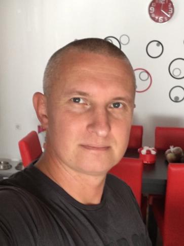 Attila, 48 éves tiszakécskei társkereső férfi profil fotója